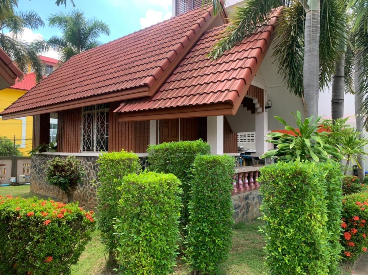 Bunraksa Resort Hotel Kamphaeng Phet Eksteriør bilde