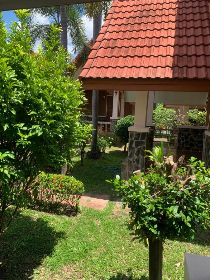 Bunraksa Resort Hotel Kamphaeng Phet Eksteriør bilde